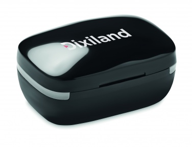 Logotrade reklamprodukter bild: TWS hörlurar med laddstation