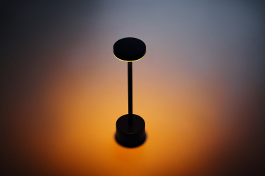 Logotrade reklamprodukter bild: Bordslampa i aluminium