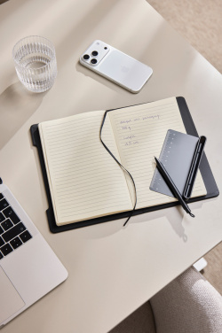 Logotrade profilprodukter bild: VINGA Baltimore RCS 4-in-1 Refillable Notebook